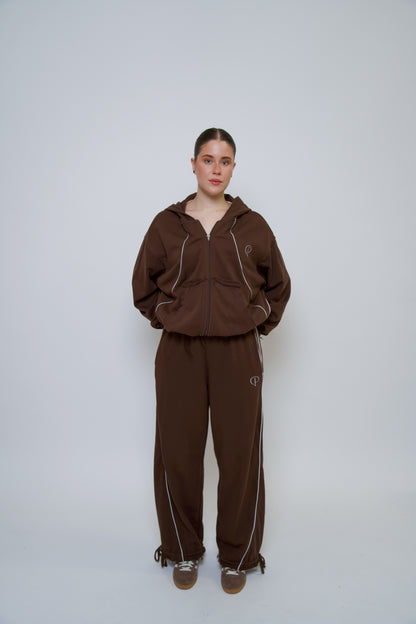 color: brown